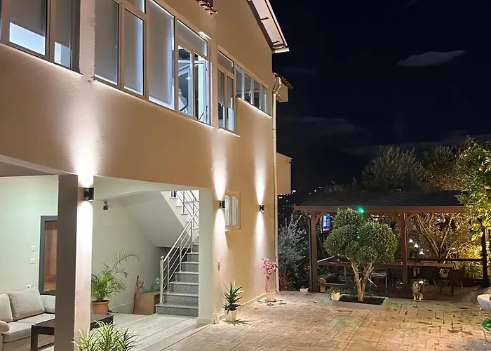 Flat In - Modern & Cozy 公寓